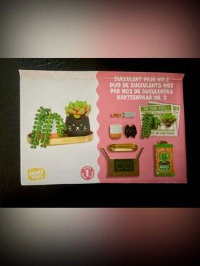 HTF Succulent Pair No 2 Miniverse Make it Mini Lifestyle series 1 MGA new